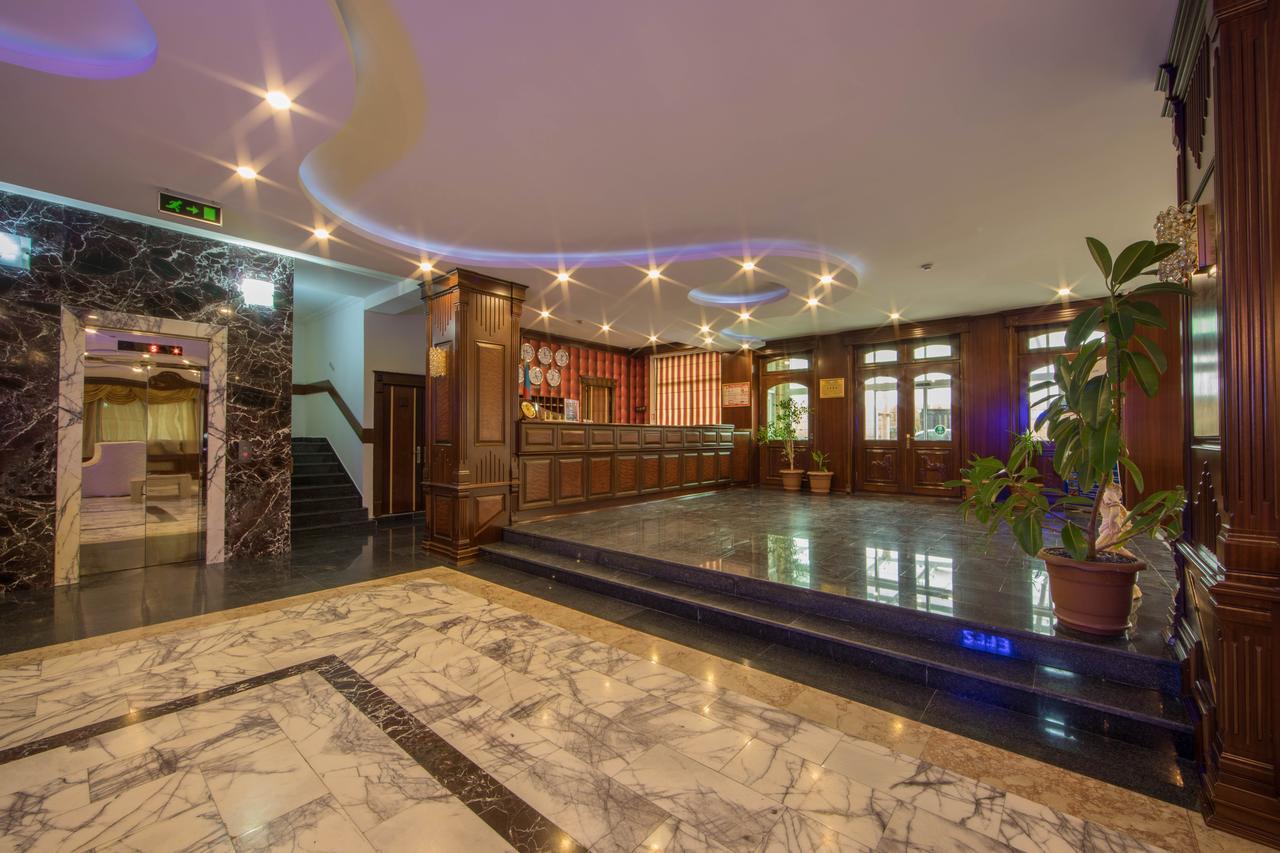 Baku Inn Hotel エクステリア 写真