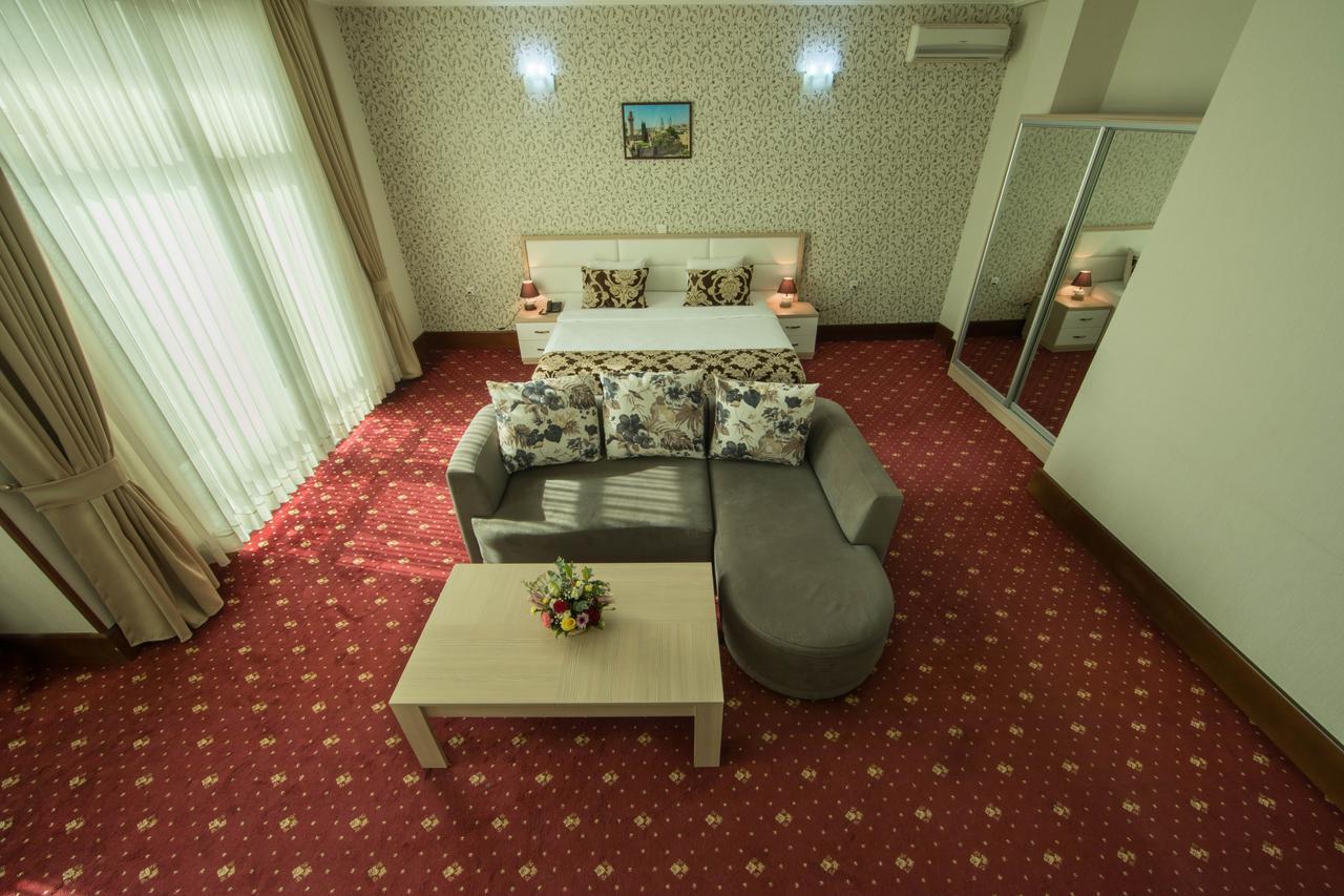 Baku Inn Hotel エクステリア 写真