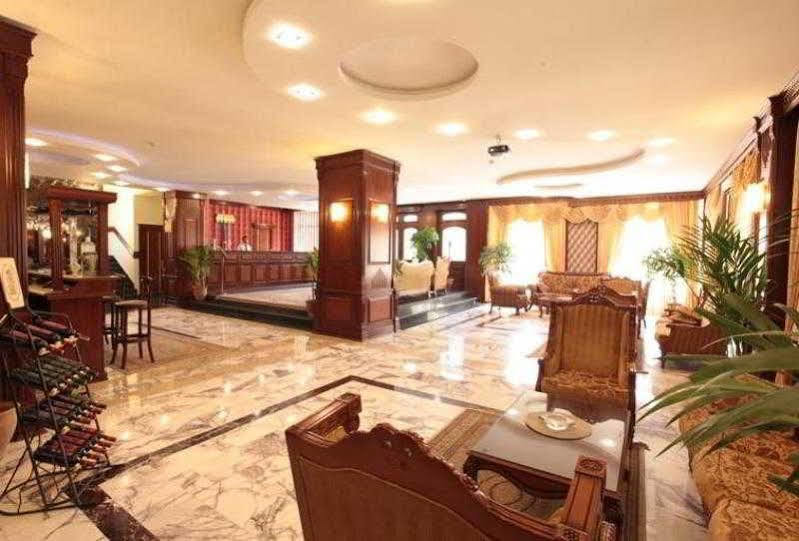 Baku Inn Hotel エクステリア 写真